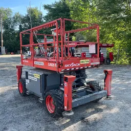 2018 Skyjack SJ6826RT Rough Terrain Scissor Lift