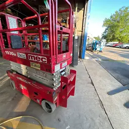 2018 MEC 1930SE Scissor Lift