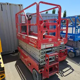 2019 MEC 2632SE Scissor Lift