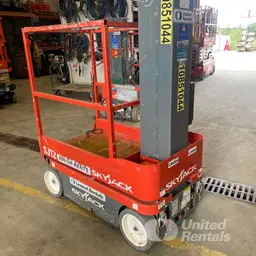 2018 Skyjack SJ12 Self-Propelled One-Person Lift