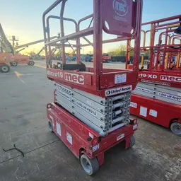 2018 MEC MICRO 19 Scissor Lift