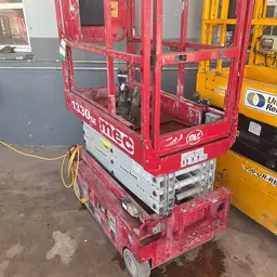 2018 MEC 1330SE Scissor Lift