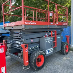 2018 Skyjack SJ8841 Rough Terrain Scissor Lift