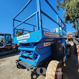 2017 Genie GS-3384 RT Rough Terrain Scissor Lift